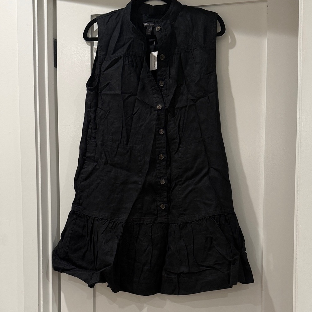 Banana Republic Sleeveless Dress